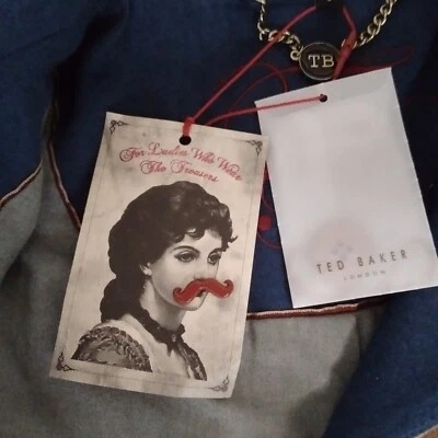 Blazer Ted Baker "Mujer que usa los pantalones" botones ocultos con alfiler talla 3 Foto 1 de 4