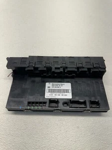 03 -09 Mercedes W203 C230 C280 CLK350 Rear Trunk SAM Fuse Relay Box Assembly OEM - Picture 1 of 9