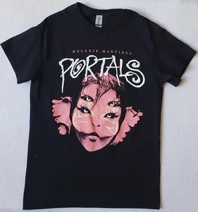 MELANIE MARTINEZ Portals Size Small Black T-Shirt - Picture 1 of 4