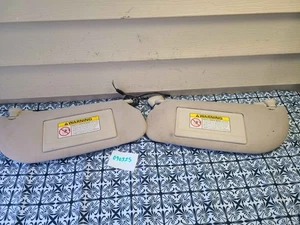 1998-2005 Lincoln Town Car Left Right Sunvisor Sun Visor Set Pair Beige Tan OEM✨ - Foto 1 di 5