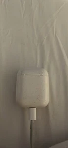 Apple AirPods 2. generacji z etui ładującym - białe - Zdjęcie 1 z 3