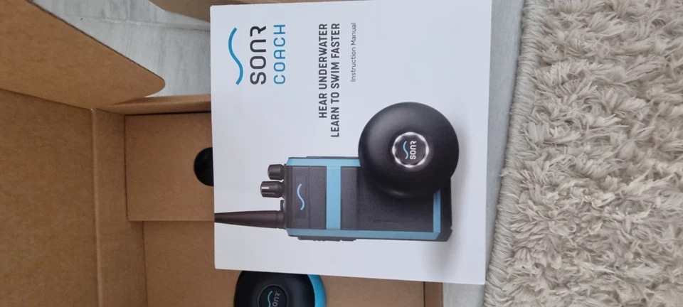 Sonr Swim Coach Comunicador Impermeable Auriculares de Conducción Ósea con Metrónomo Foto 1 de 4