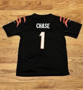 Ja'Marr Chase #1 Cincinnati Bengals KINDER Trikot schwarz JUGEND MEDIUM genäht - Bild 1 von 2