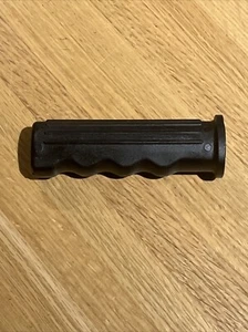 NEW Genuine Hayward ECX1037B Bump Handle Grip Perflex EC30 EC40 EC50 EC65 EC75 - Picture 1 of 2