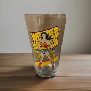 Wonder Woman Glass D-9 - Picture 1 of 3