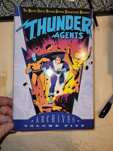 DC The Thunder Agents Archives Hardcover Volume 5 - Picture 1 of 2