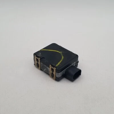 2018 2019 2020 Mercedes A B CLA C GLC Front Cruise Control Distance Radar Sensor - Image 1 of 4