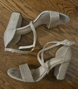 Kelly Katie hochhackige Damen-Sandalen Größe 7 mit Karton Block-Riemchen offen Strass - Bild 1 von 8