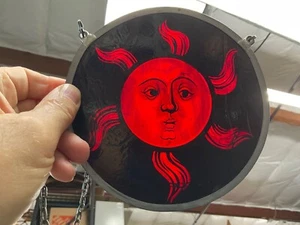 SUN FACE Stained Glass Window Panel 6.5" Round Suncatcher Black & Red Old style - Picture 1 of 10