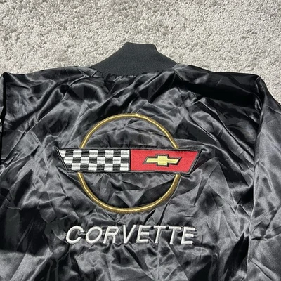 Chaqueta de bombardero vintage años 80 Chevrolet Corvette bordada satinada grande coche de promoción Foto 1 de 4