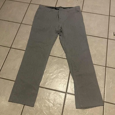 Enzo Casual Men's Gray Dress Pants Size 38x32 -100% Cotton - Image 1 of 4