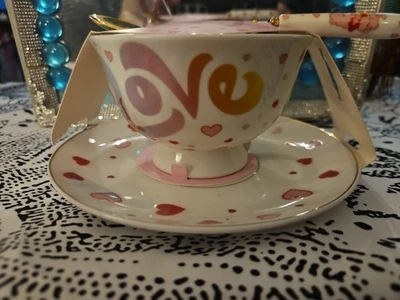 Care Bears X Skinny Dip Copo Coração com Pires e Colher Branco e Rosa Novo - Imagem 1 de 4