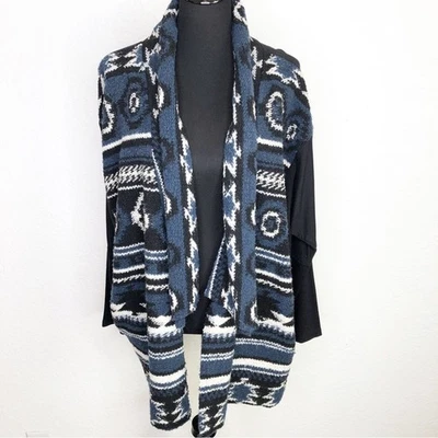Dolan Chaqueta Cárdigan Azul y Negro Tejido Suroeste Frente Abierto Talla Grande Foto 1 de 4