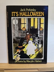 Vintage 1977 - It's Halloween by Jack Prelutsky - Good Condition - Picture 1 of 3