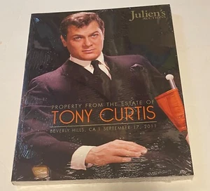 TONY CURTIS catalogue from Julien's Auctions for his 2011 Estate Sale - Picture 1 of 3