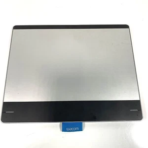 WACOM Intuos CTH-680 Pen and Touch Small Tablet Silver - NO PEN - Picture 1 of 4