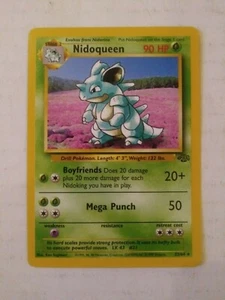 JUEGO RARO DE TARJETAS COLECCIONABLES DE POKÉMON NIDOQUEEN 23/64 JUNGLE DE COLECCIÓN - EVOLUCIONA NIDORINA - Imagen 1 de 2