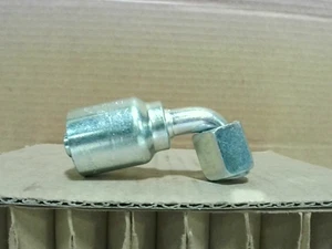 Parker Hannifin 13943-8-8 90 Degree Hose to Tube Coupling (Lot of 5) - New No... - Picture 1 of 2