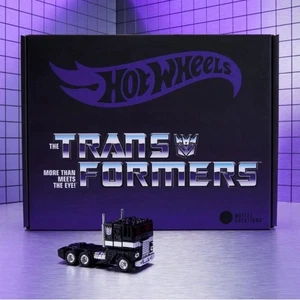 Hot Wheels Collectors Hot Wheels Transformers Nemesis Prime JCP67 BRAND NEW - Picture 1 of 3