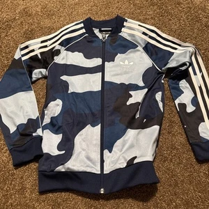 Adidas Blue Camouflage Track Jacket with Striped Sleeves Kids Size XS - Picture 1 of 5