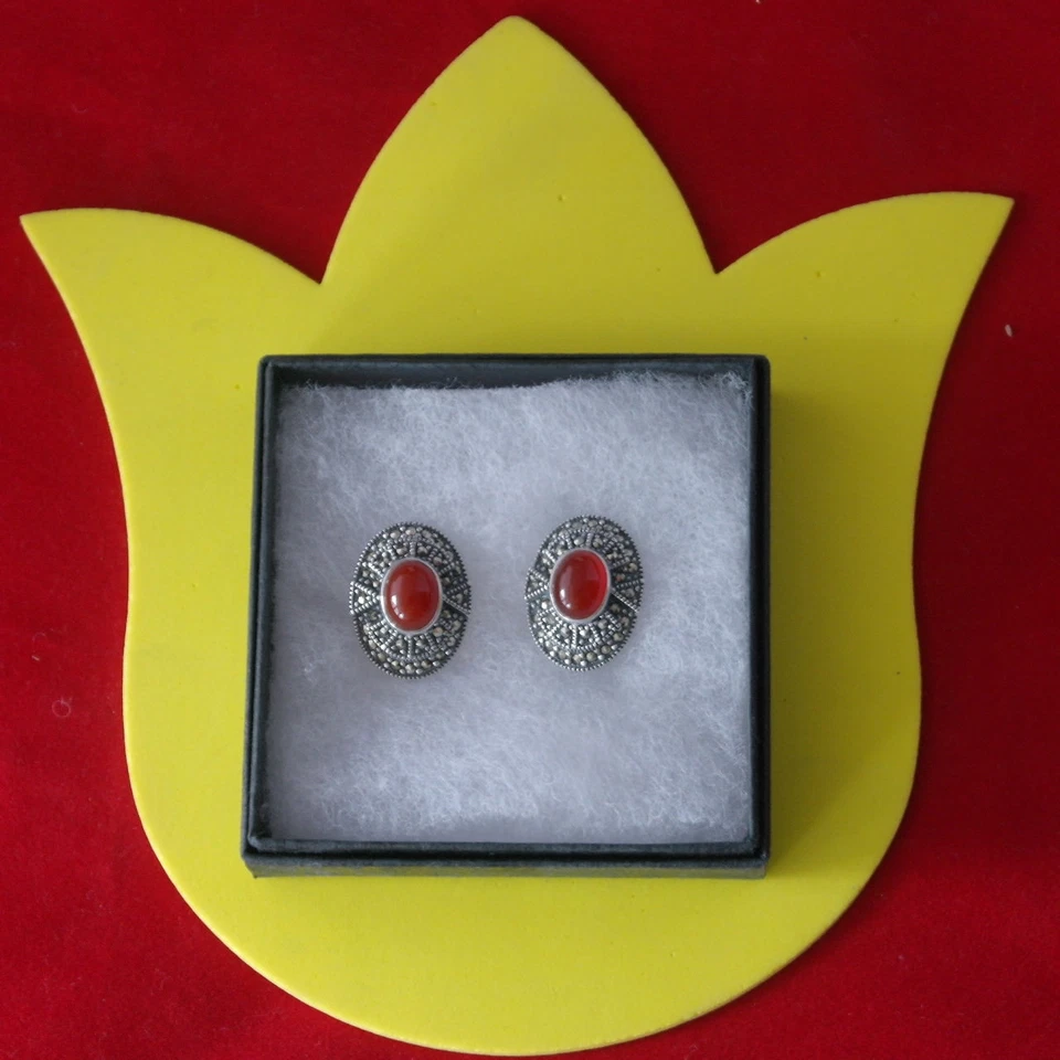 FANTÁSTICOS PENDIENTES DE PLATA 925 CON CORNALINA Y MARCASITA 8,5 GR.2,5X1,8 CM. ANCHO Foto 1 de 1