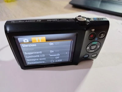 Canon PowerShot A2300 HD 16MP Fotocamera Digitale Compatta Argento COME NUOVA - Immagine 1 di 2