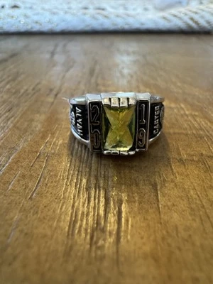 Anillo Clase Acero Inoxidable Damas 2019 Piedra Verde Talla: 6 Foto 1 de 4