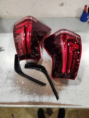 Par de luces traseras LED secuenciales para Lexus GX460 2014-2022 luces de freno traseras nuevas Foto 1 de 2