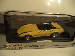 Chevrolet Corvette 1:18 Auto Art años 70 construido a medida 1/1 tomó 3 autos para hacer 1. - Imagen 1 de 14