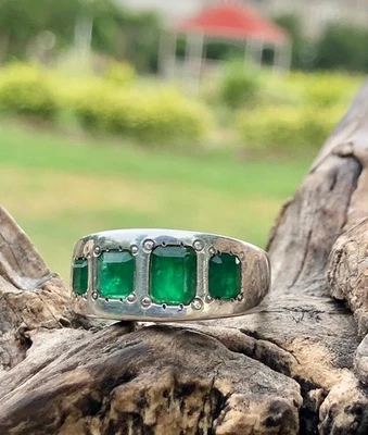 Кольцо ручной работы из чистого серебра с натуральными изумрудами элегантный дизайн из 4 камней - Изображение 1 из 4