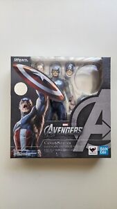 Bandai S.H. Figuarts Marvel Avengers Assemble Edition Captain America