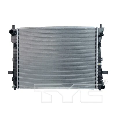 Radiador TYC para Crown Victoria, Town Car, Grand Marquis 2610 Foto 1 de 4