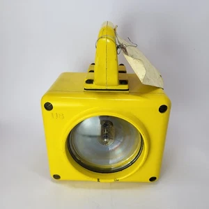Vintage Yellow U.S. Navy Roflan Portable Emergency Spot Light Lantern - Picture 1 of 7