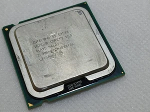 ✔️ INTEL CORE 2 DUO E4500 @ 2.20GHz LGA775 SLA95 SLA96 - UK SELLER - Picture 1 of 2