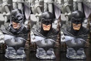 DC Batman With Three Heads Bust 1/3th Resin Model Painted Figurine New In Stock - Imagen 1 de 4