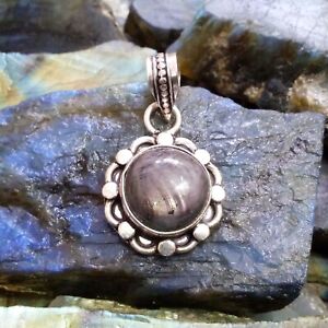 Beautiful Moon Sapphire Gemstone 35.80 Gm 925 Sterling Silver Jewelry Pendant