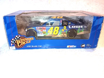 Jimmie Johnson #48 Looney Tunes Stock Car 2002 1/18 Winners Circle Nascar - Image 1 of 4