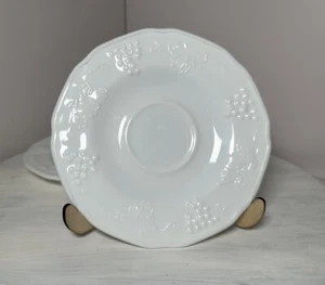 Indiana Harvest Traube Milchglas 6" Untertasse - Bild 1 von 4