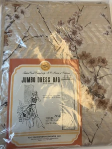 Vintage Groovy Quilted Floral Jumbo Dress Bag NIP Never Opened RETRO Holds 16 - Picture 1 of 6