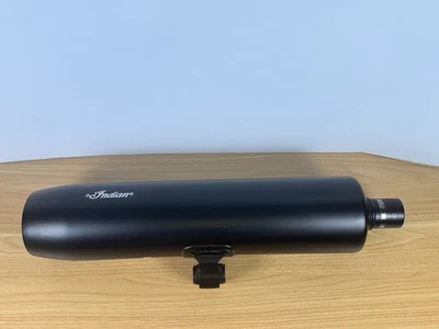 Indian Scout Sixty 2025 escape OEM, INSIGNIA SILENCIADOR ASM parte negra 1263856 Foto 1 de 4