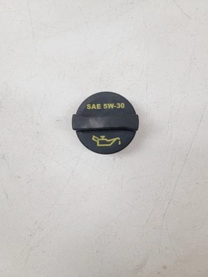 Cubierta de tapa de líquido de llenado de aceite de motor Ford Focus 2000-2018 SAE 5W-20 Foto 1 de 4