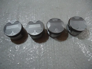Honda VFR750F Engine Pistons & Rings VFR750 Piston VFR 750 - Picture 1 of 4