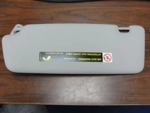 05 06 07 08 AUDI A4 S4 AVANT RIGHT PASSENGER SUN VISOR SHADE - Foto 1 di 2