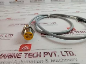 TURCK BI8 G18-AP6X 7M Proximity Sensors 107w5884g041 - Picture 1 of 9