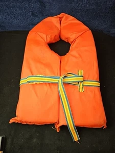 Chaleco Salvavidas Naranja Vintage 96 Tipo II Conjunto de Película Foto Utilería Adulto Universal - Imagen 1 de 4