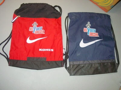 2 Mochila de fútbol juvenil vintage Nike EE. UU. Gimnasio Estadio Bolso Saco Cordón  Foto 1 de 4