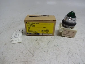 Square D Schneider Electric 9001KP38LGG9 Pilot Light Harmony 9001K Verde 120V - Imagen 1 de 8