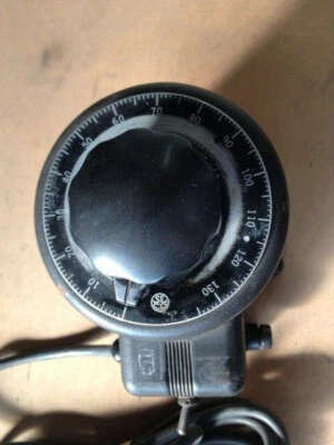 Variable Autotransformer, 1- phase, 120 V, 7.5 A, 1 kVA, 50/60 Hz - Image 1 of 4