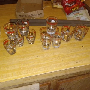 Vintage Paris France Gay Paree Moulin Rouge Drinking Glasses 1950s 12 Pieces - Picture 1 of 4