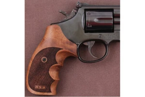 KSD Brand SW N Frame Round Butt Compatible Walnut Grips - Bild 1 von 1